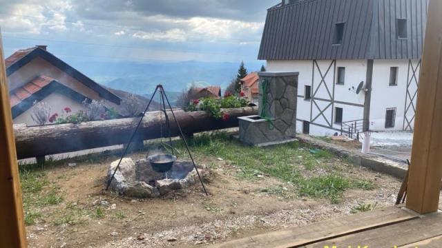 Stan, Trosoban, Prodaja, 98m2, Kraljevi čardaci, Planina, Stefana Prvovenčanog