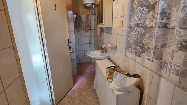 Kuća, četvorosoban, Prodaja, 250m2, Centar, Gradska lokacija, Sombor