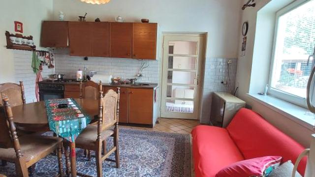 Kuća, četvorosoban, Prodaja, 250m2, Centar, Gradska lokacija, Sombor