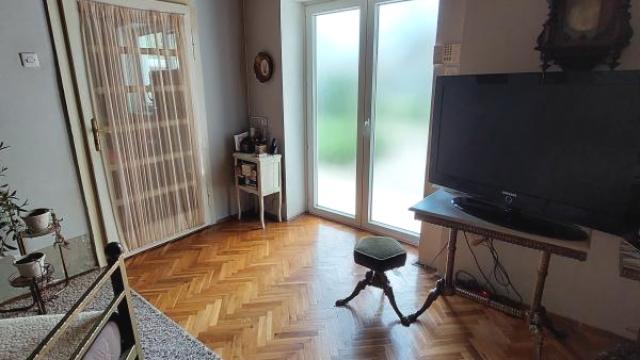 Kuća, četvorosoban, Prodaja, 250m2, Centar, Gradska lokacija, Sombor