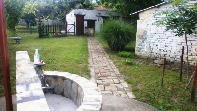 Kuća, četvorosoban, Prodaja, 250m2, Mlake, Gradska lokacija, Sombor