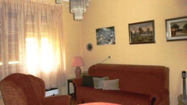 Kuća, četvorosoban, Prodaja, 250m2, Mlake, Gradska lokacija, Sombor