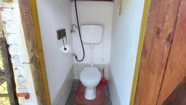 Kuća, četvorosoban, Prodaja, 250m2, Mlake, Gradska lokacija, Sombor