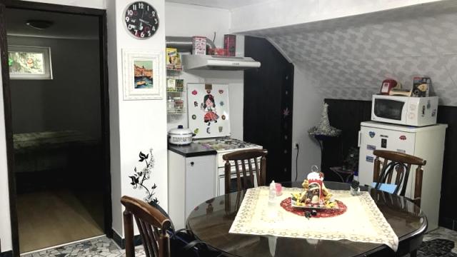Kuća, Prodaja, 215m2, Selenča, Gradska lokacija, Sombor