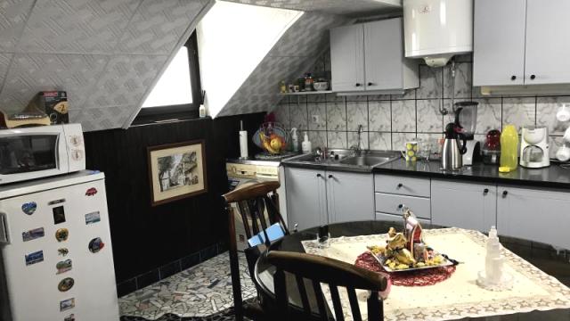 Kuća, Prodaja, 215m2, Selenča, Gradska lokacija, Sombor