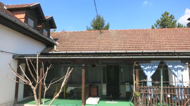 Kuća, Prodaja, 215m2, Selenča, Gradska lokacija, Sombor