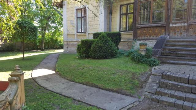 Kuća, Prodaja, 296m2, Selenča, Gradska lokacija, Sombor