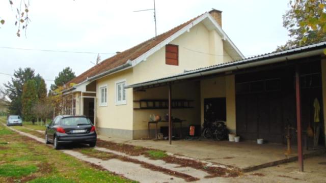 Kuća, Prodaja, 150m2, Bezdan, Okolno mesto, Sombor