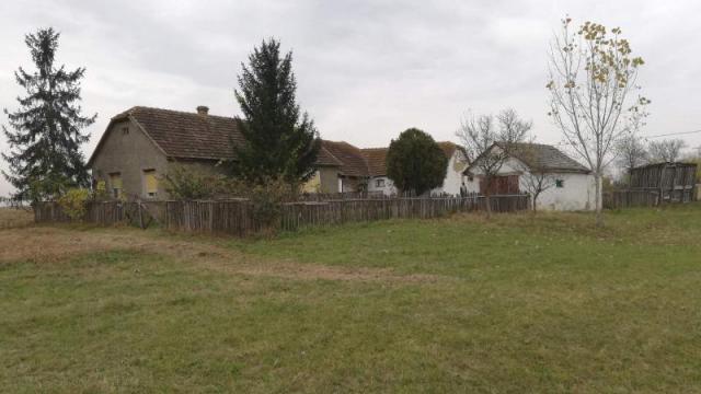 Kuća, Prodaja, 209m2, Bilić, Okolno mesto, Sombor