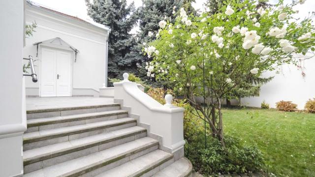 Kuća, Trosoban, Prodaja, 238m2, Mirka Bogovića