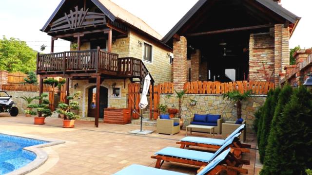Kuća, Trosoban, Prodaja, 120m2, Malo Središte, Okolno mesto, Središtanska