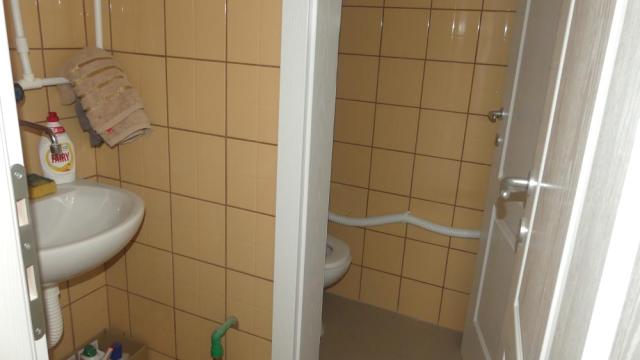 Poslovni prostor, Prodaja, 17m2, Centar, Gradska lokacija, Jagodina