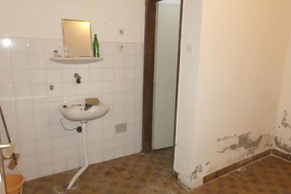 prodaja, poslovni-prostor,
kajsijar-grad-jagodina, 478201, poslovni-prostor