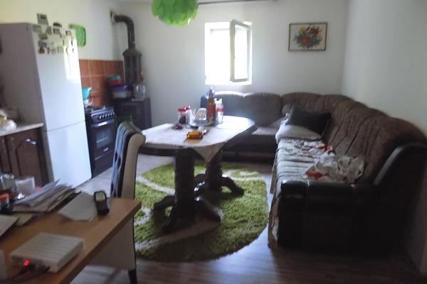 prodaja, kuca,
lipar-grad-jagodina, 477945, trosoban