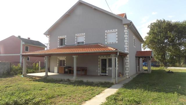 Kuća, Prodaja, 385m2, Končarevo, Okolno mesto, Jagodina