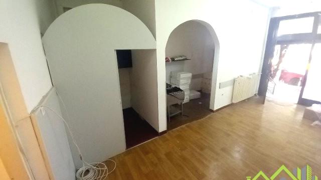 Poslovni prostor, Prodaja, 50m2, Centar, Medijana, Niš