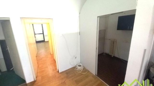 Poslovni prostor, Prodaja, 50m2, Centar, Medijana, Niš