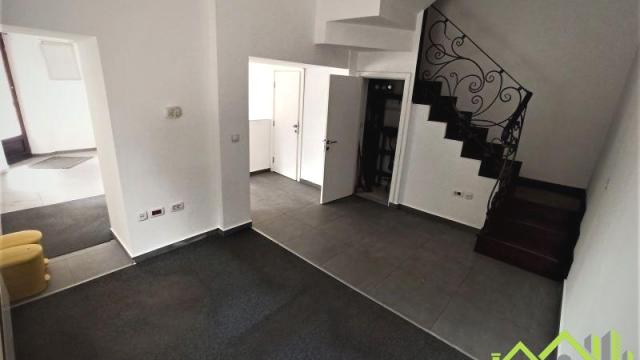 Poslovni prostor, Izdavanje, 150m2, Centar, Medijana, Niš