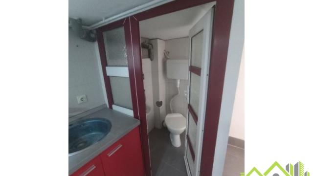 Poslovni prostor, Izdavanje, 90m2, Centar, Medijana, Niš