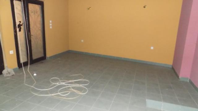 Poslovni prostor, Prodaja, 60m2, Centar, Gradska lokacija, Paraćin