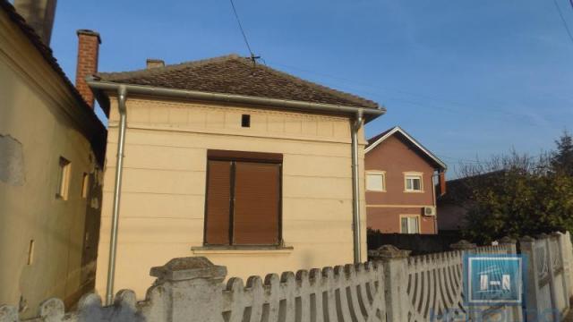 Kuća, Trosoban, Prodaja, 138m2, Vrapčane, Gradska lokacija, Paraćin
