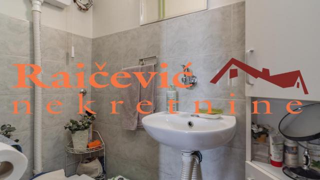 Stan, Petosoban, Prodaja, 143m2, Bogoslovija, Palilula, Cice Romanijskog