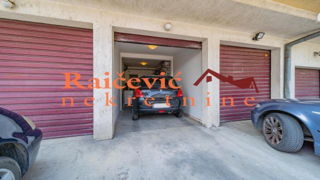 Stan, Petosoban, Prodaja, 143m2, Bogoslovija, Palilula, Cice Romanijskog