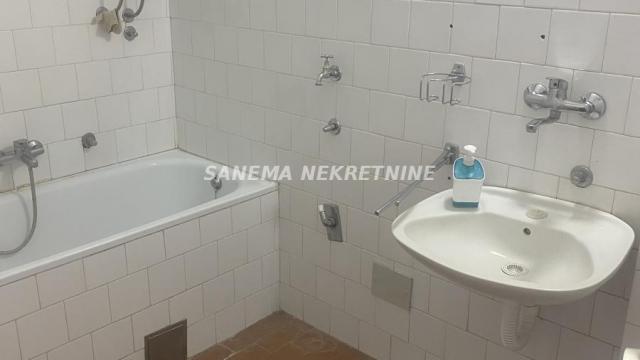 Stan, Dvoiposoban, Prodaja, 64m2, Selenča, Gradska lokacija, Sombor