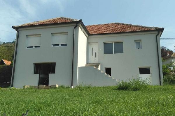 prodaja, kuca,
raska, 490588, cetvorosoban-mislopolje