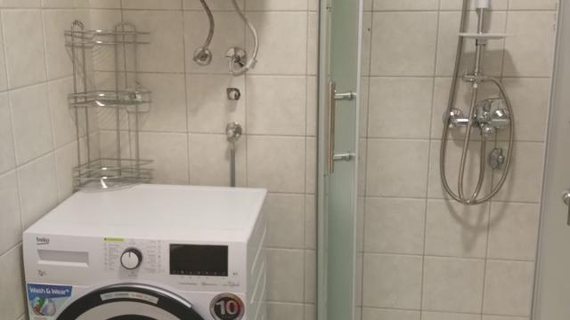 Stan, Trosoban, Prodaja, 52m2, Juhorska Karaburma renoviran novogradnja opremljen