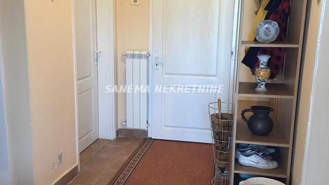 Kuća, Prodaja, 215m2, Mlake, Gradska lokacija, Sombor