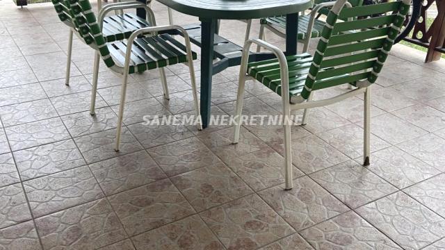 Kuća, Prodaja, 215m2, Mlake, Gradska lokacija, Sombor