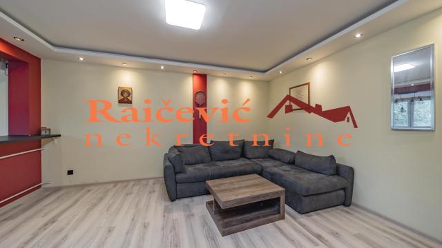 Stan, Dvosoban, Prodaja, 62m2, Fontana, Novi Beograd, Bulevar Zorana Djindjica