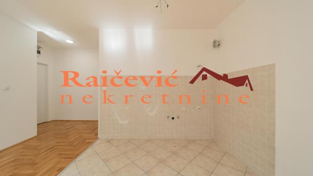 Stan, Garsonjera, Prodaja, 29m2, Denkova bašta, Zvezdara, Mis Irbijeve