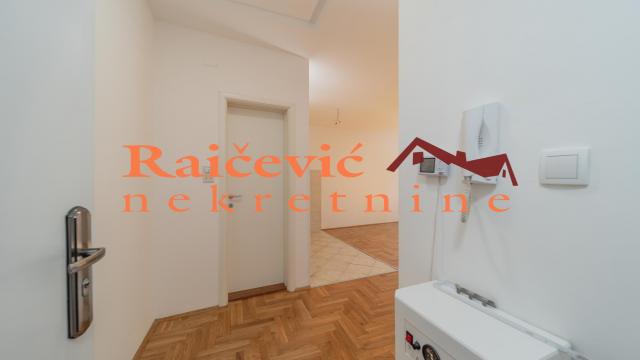 Stan, Garsonjera, Prodaja, 29m2, Denkova bašta, Zvezdara, Mis Irbijeve