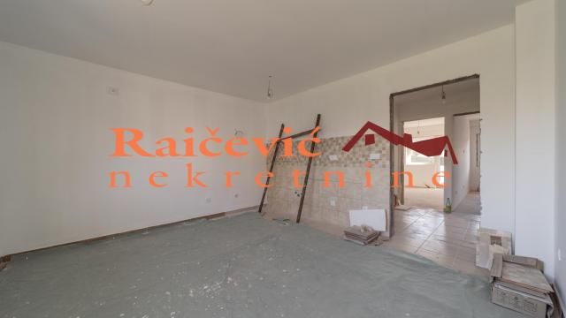 Stan, Dvoiposoban, Prodaja, 61m2, Boleč, Grocka, Bolec