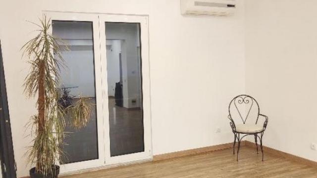 Stan, Trosoban, Prodaja, 68m2, Golf, Čukarica, Kraljice Katarine