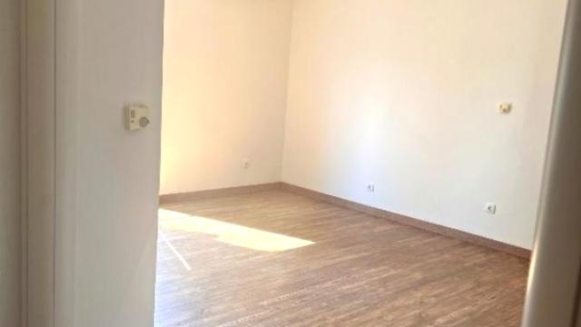Stan, Trosoban, Prodaja, 68m2, Golf, Čukarica, Kraljice Katarine