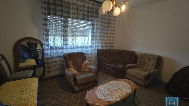 Kuća, Prodaja, 307m2, Bresje, Okolno mesto, Jagodina