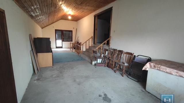 Kuća, Prodaja, 307m2, Bresje, Okolno mesto, Jagodina
