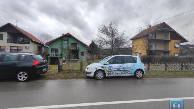 Kuća, Prodaja, 307m2, Bresje, Okolno mesto, Jagodina