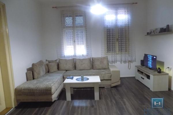 prodaja, kuca,
paracin, 515651, kuca