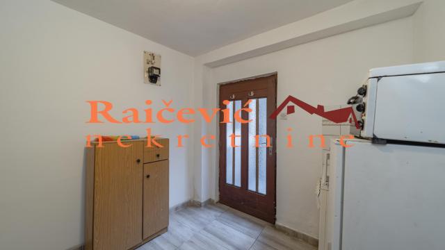 Stan, Dvosoban, Prodaja, 39m2, Centar, Savski venac, Risanska