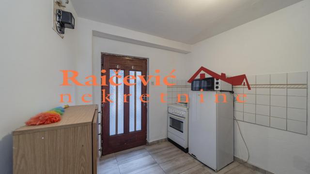 Stan, Dvosoban, Prodaja, 39m2, Centar, Savski venac, Risanska