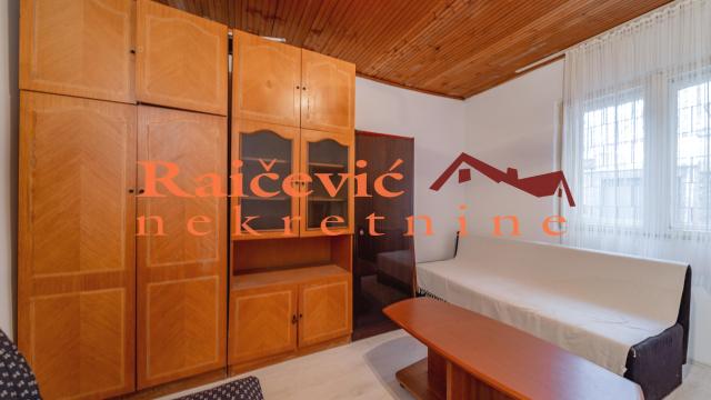 Stan, Dvosoban, Prodaja, 39m2, Centar, Savski venac, Risanska
