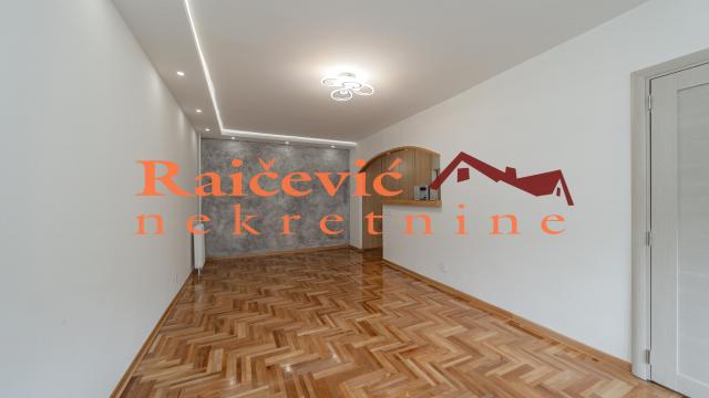 Stan, Dvoiposoban, Prodaja, 59m2, Blok 64, Novi Beograd, Gandijeva