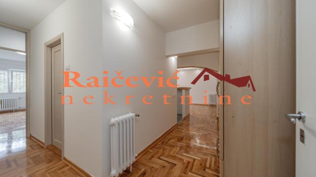 Stan, Dvoiposoban, Prodaja, 59m2, Blok 64, Novi Beograd, Gandijeva