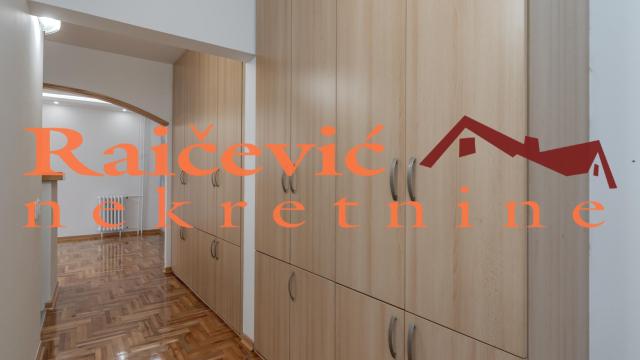 Stan, Dvoiposoban, Prodaja, 59m2, Blok 64, Novi Beograd, Gandijeva