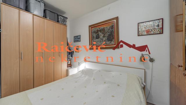 Stan, četvorosoban, Prodaja, 87m2, Kalenić pijaca, Vračar, Molerova
