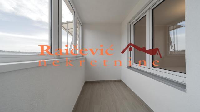 Stan, četvorosoban, Prodaja, 82m2, Vojvode Vlahovića, Voždovac, Mate Milosevica